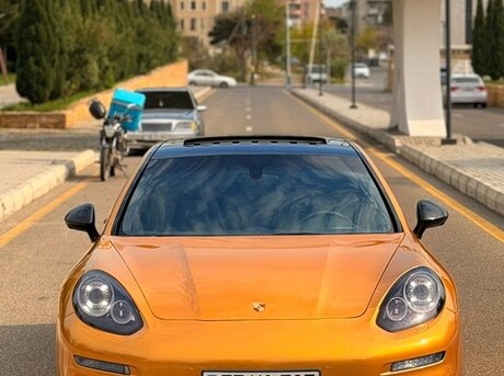 Porsche Panamera