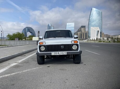 LADA (VAZ) Niva