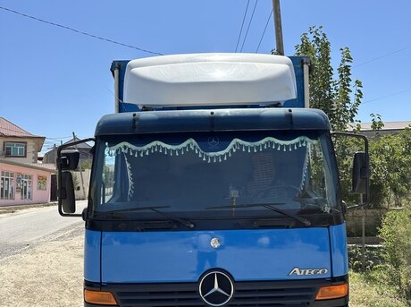 Mercedes Atego 1218
