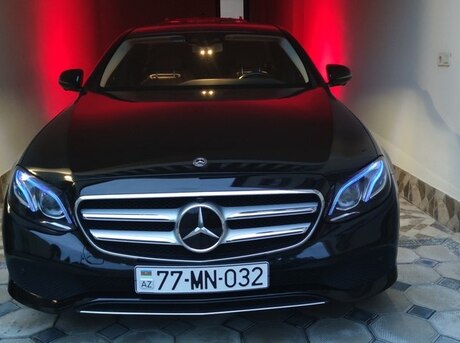Mercedes E 300