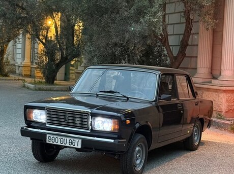 LADA (VAZ) 2107