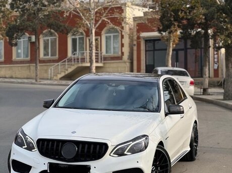 Mercedes E 200