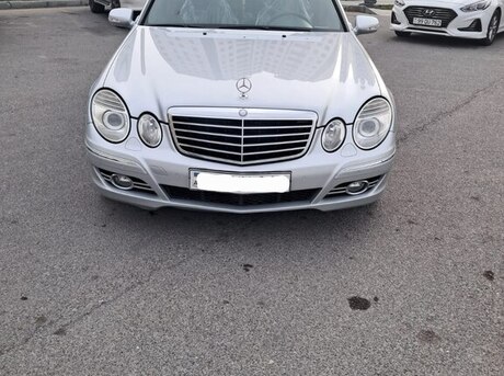 Mercedes E 320