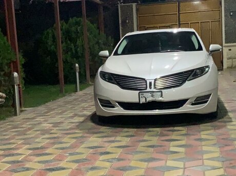 Lincoln MKZ