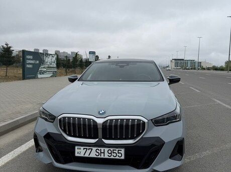 BMW 530e