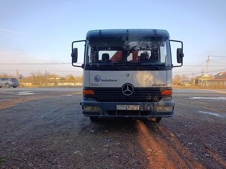 Mercedes Atego 1218