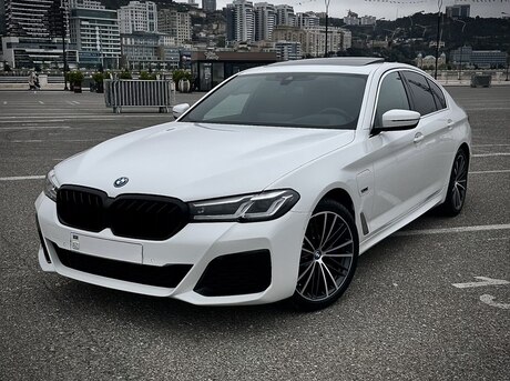 BMW 530e