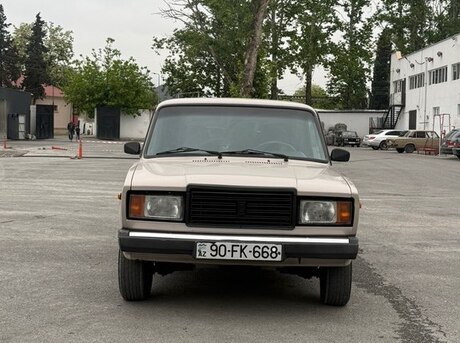 LADA (VAZ) 2107