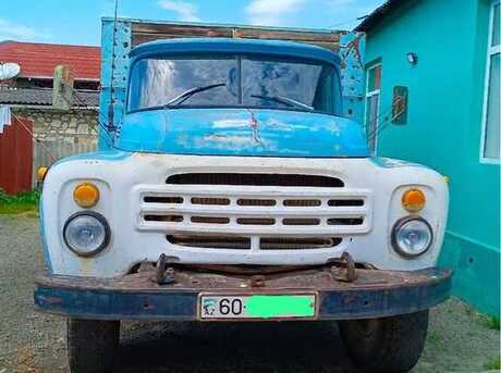 ZIL 130
