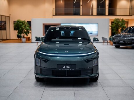 Li Auto L6