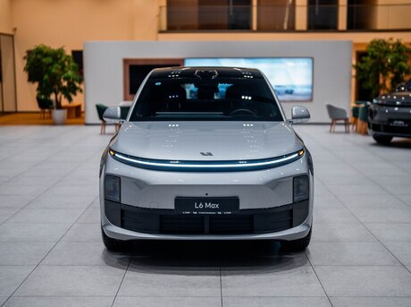Li Auto L6
