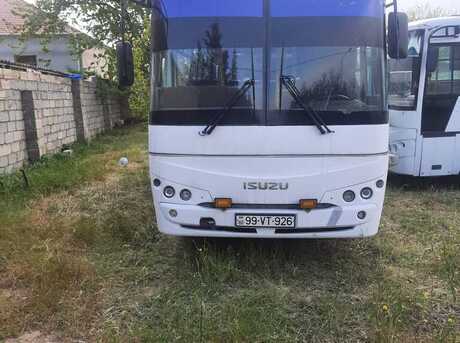 Isuzu Ecobus