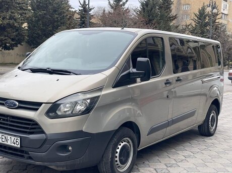 Ford Tourneo Custom