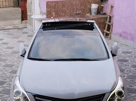 Hyundai Azera
