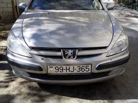 Peugeot 607