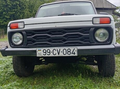 LADA (VAZ) Niva