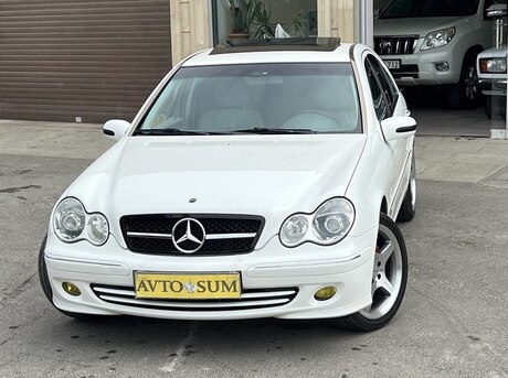 Mercedes C 240