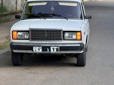 LADA (VAZ) 2107