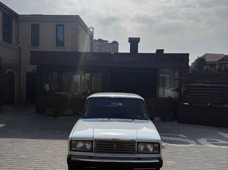 LADA (VAZ) 2107