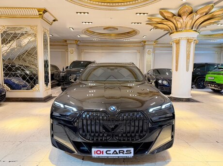 BMW 750e