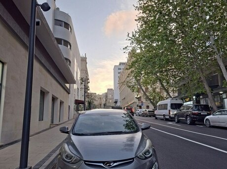 Hyundai Avante