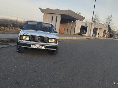 LADA (VAZ) 2107