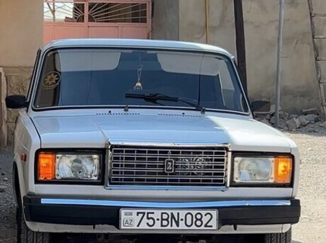 LADA (VAZ) 2107