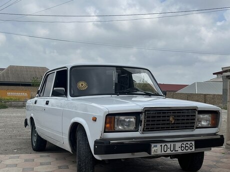 LADA (VAZ) 2107