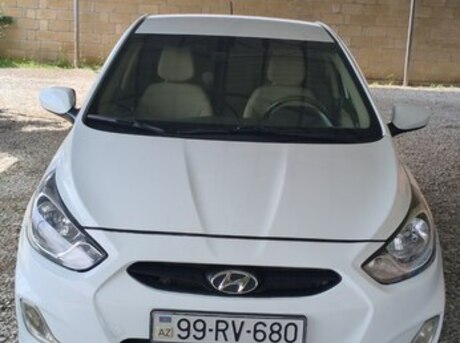 Hyundai Accent