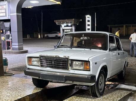 LADA (VAZ) 2107