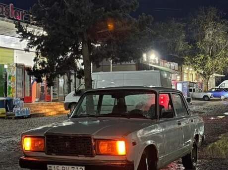 LADA (VAZ) 2107