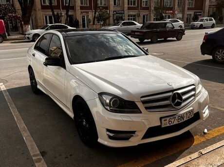 Mercedes C 250