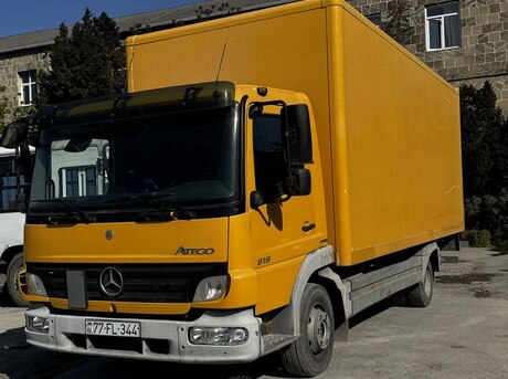 Mercedes Atego 818