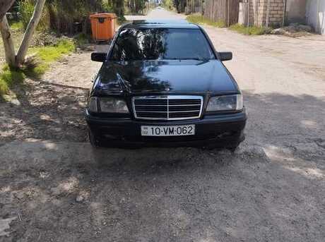 Mercedes C 180