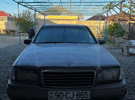Mercedes C 220