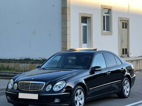 Mercedes E 320