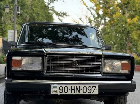 LADA (VAZ) 2107