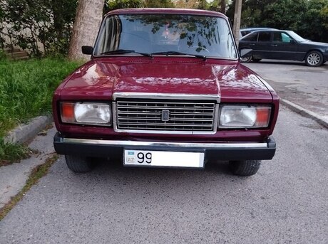 LADA (VAZ) 2107