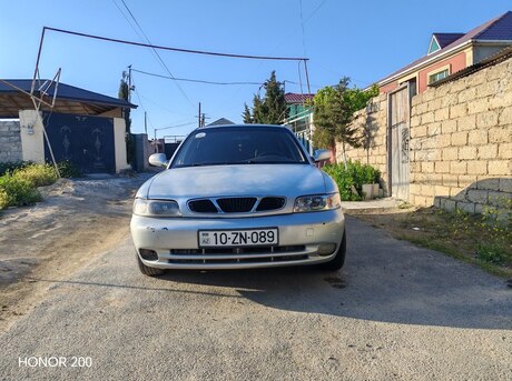 Daewoo Nubira