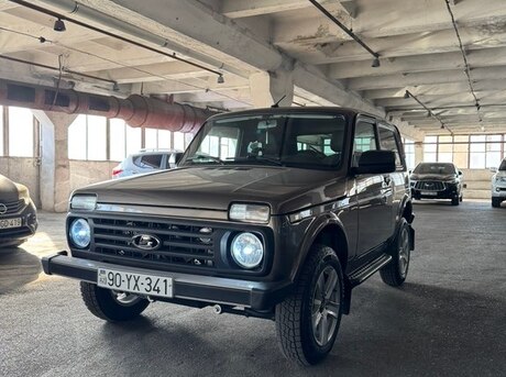 LADA (VAZ) Niva