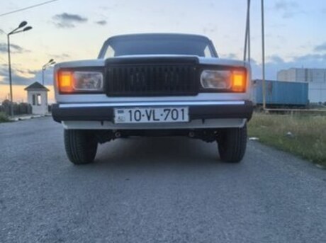 LADA (VAZ) 2107