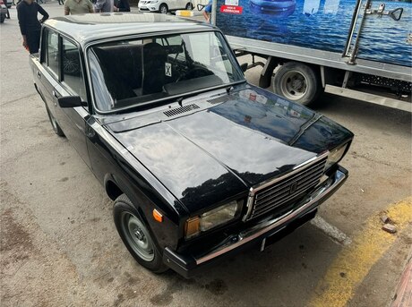 LADA (VAZ) 2107