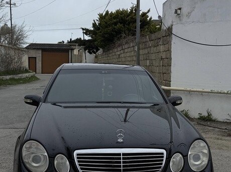 Mercedes E 220