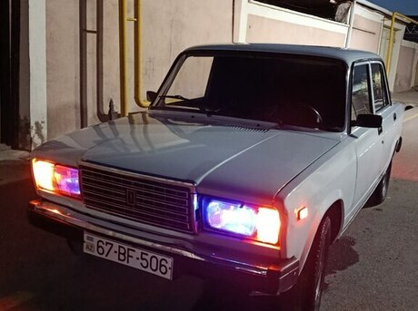 LADA (VAZ) 2107