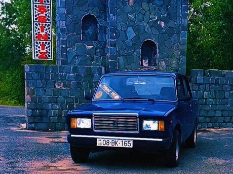 LADA (VAZ) 2107