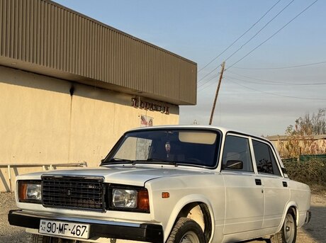 LADA (VAZ) 2107