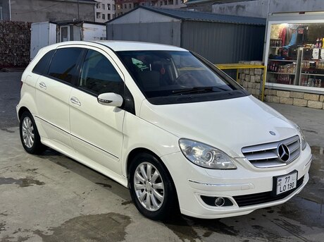 Mercedes B 170