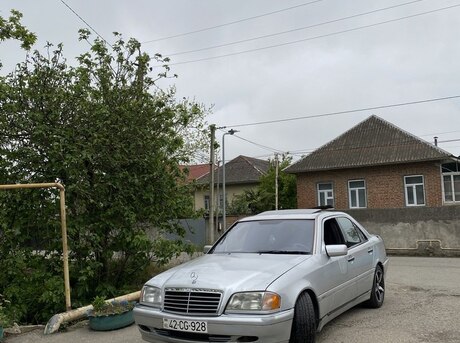 Mercedes C 220