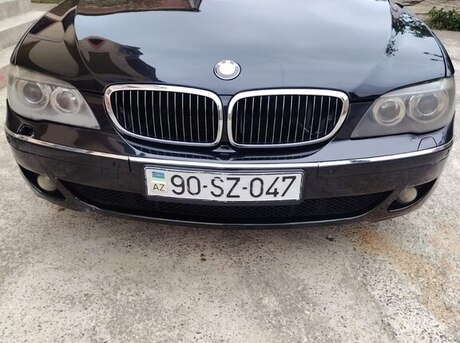 BMW 740