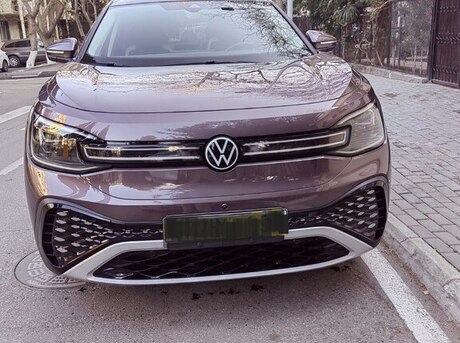 Volkswagen ID.6 Crozz